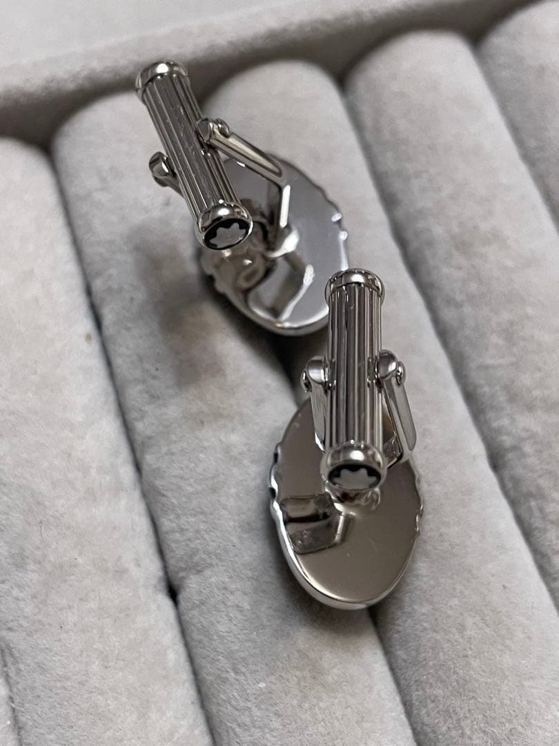 美品　MONTBLANC カフス　オニキス　 オーバル　シルバー　ブラック