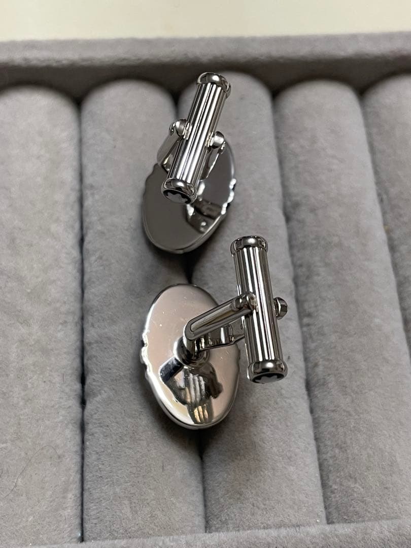美品　MONTBLANC カフス　オニキス　 オーバル　シルバー　ブラック