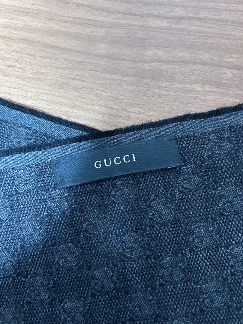 正規店購入　GUCCI GGパターン マフラー ブラック　男女兼用