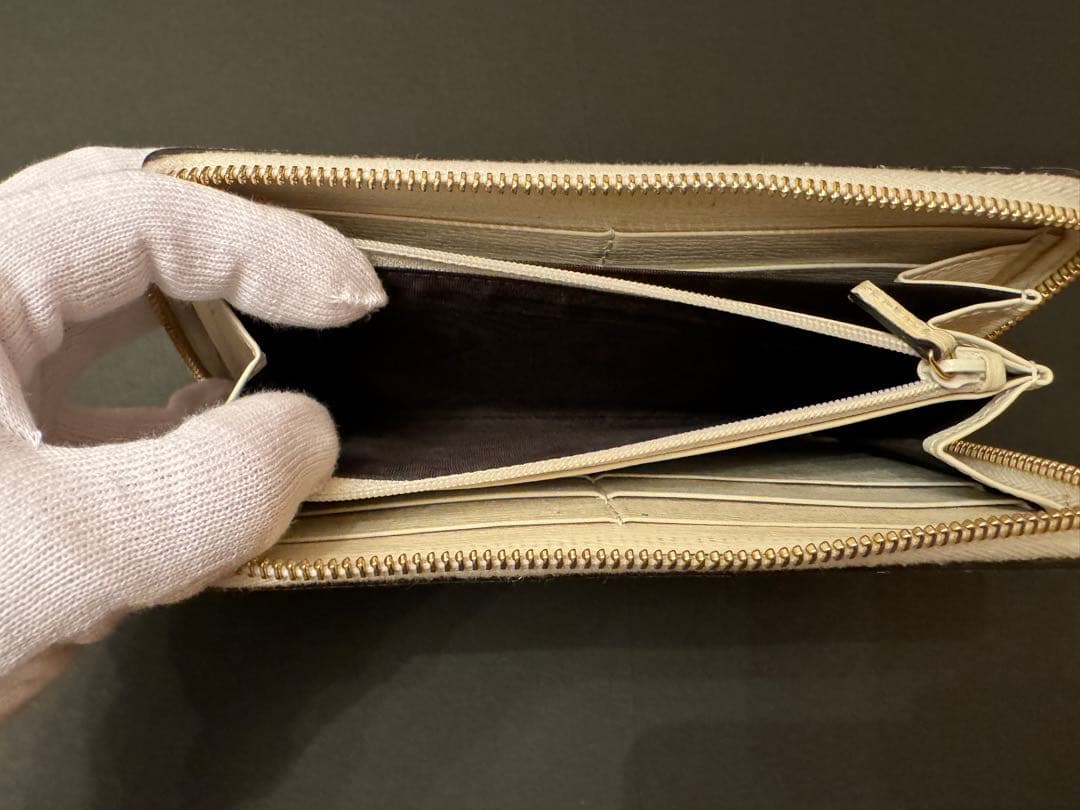 GUCCI ヒグチユウコ　長財布　ジップアラウンド