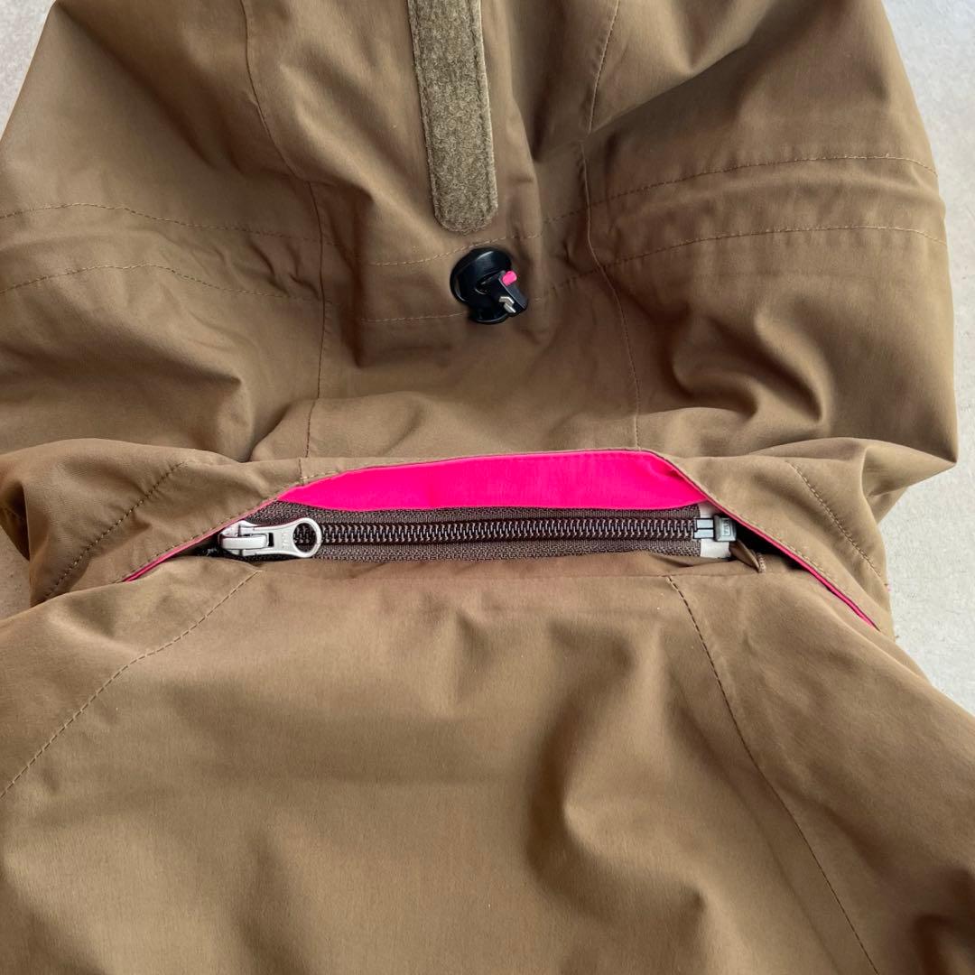 【ピークパフォーマンス】スキー　スノボ　ジャケット　ウェア　XS　レディース