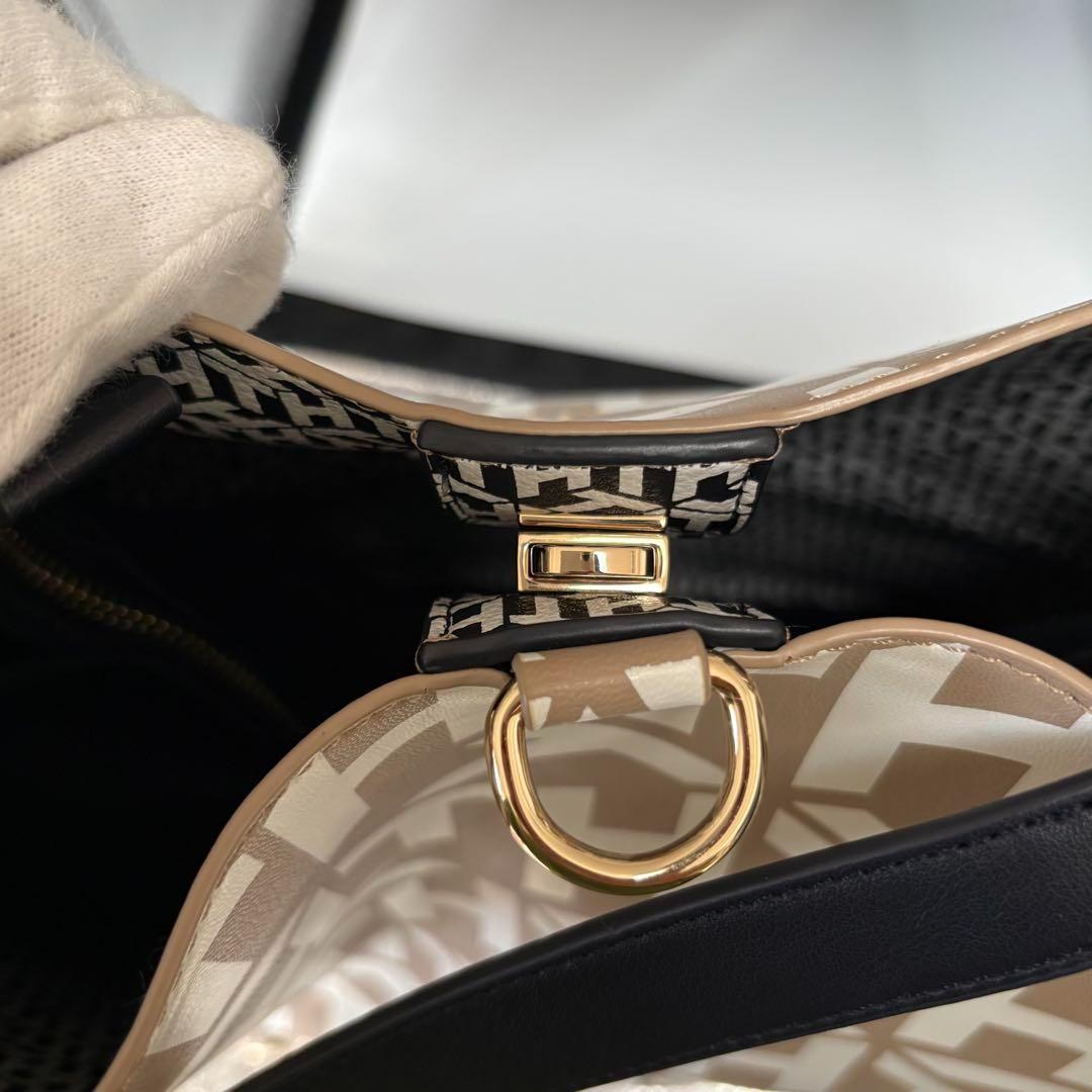 【極美品】  バッグ　リュック　2way 【イチ押し】