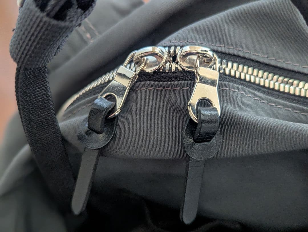 【美品】スタンダードサプライ　ワラルー　グレー ナイロンバックパック