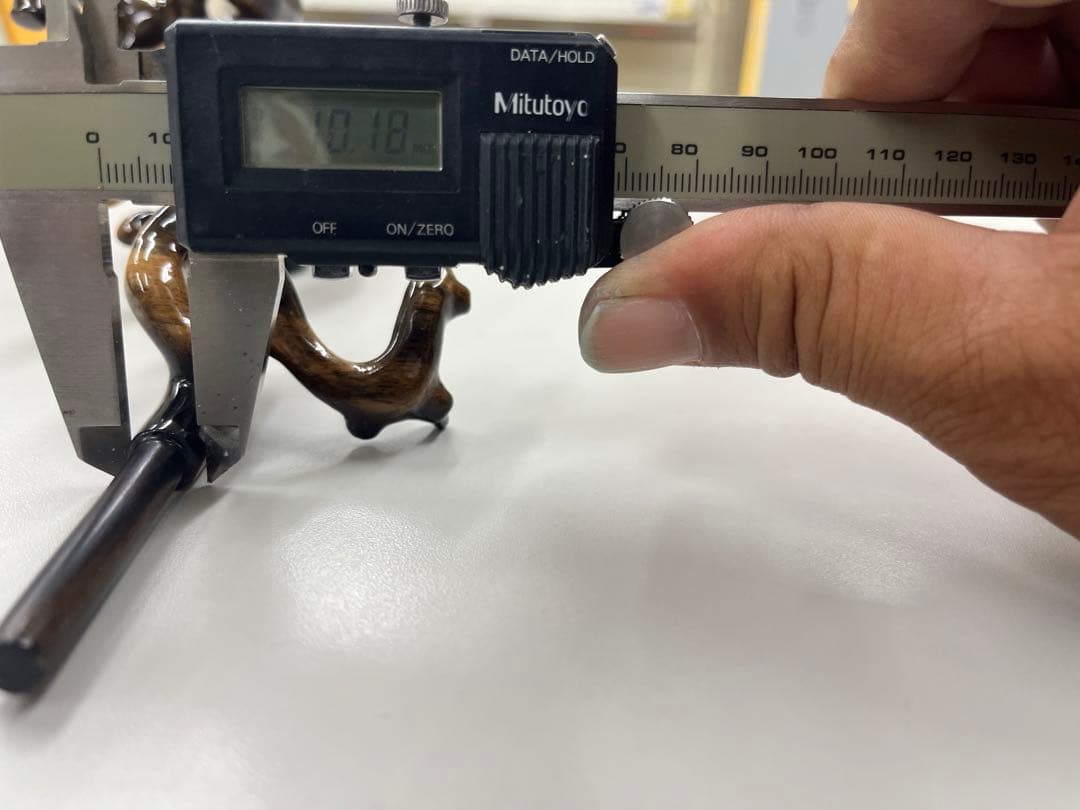 まろん　松村作　黒柿　大砲型万力　小型