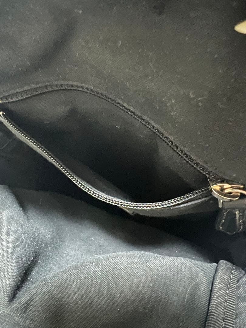 FENDIズッカ カモフラージュボディーバックワンショルダー♡ナイロンブラック