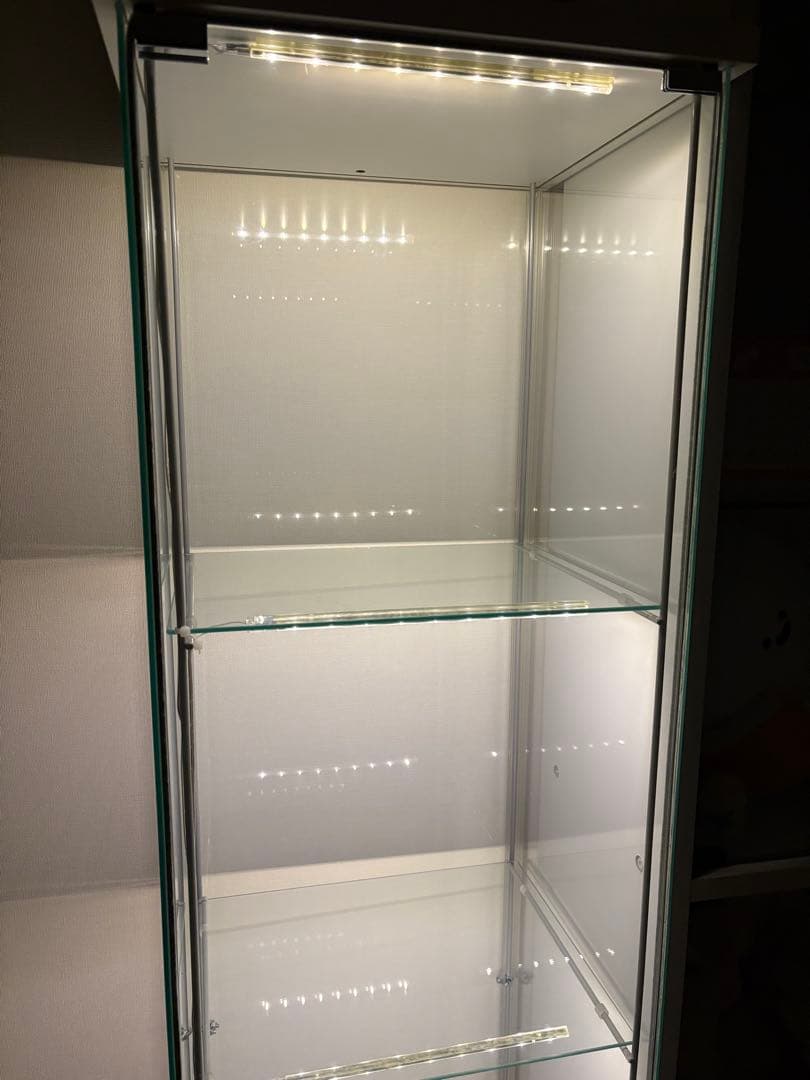 IKEA デトルフ ガラスケース LEDライト付き 【梱包・たのメル便】 IKEA