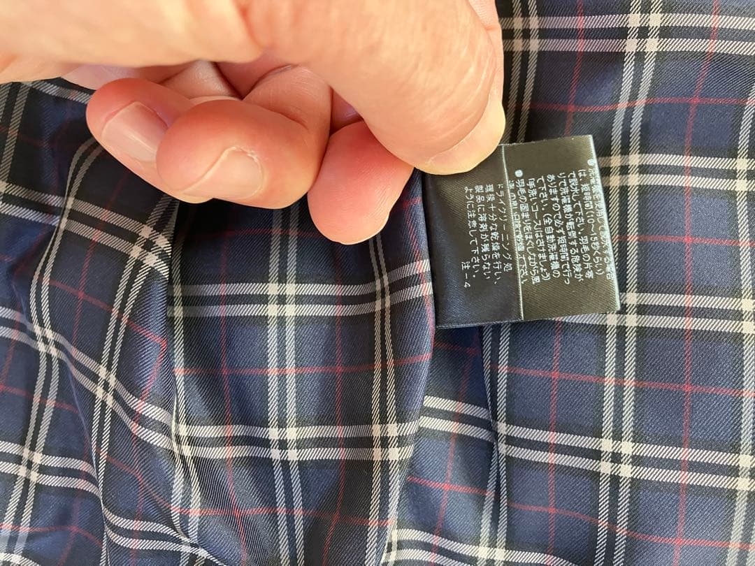 バーバリーブラックレーベル　ダウンジャケット フード付き