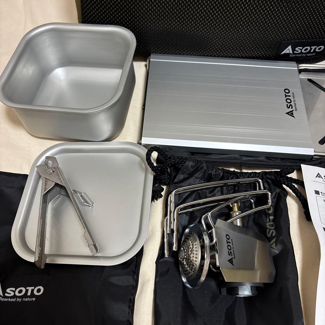 ソロキャンに最適　SOTO レギュレーターストーブ等4点セット　未使用品