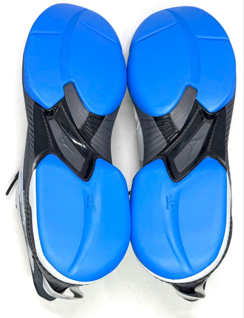 ミズノ 【カーペットコート】ウエーブエクシード5 WIDE CS 27.0cm