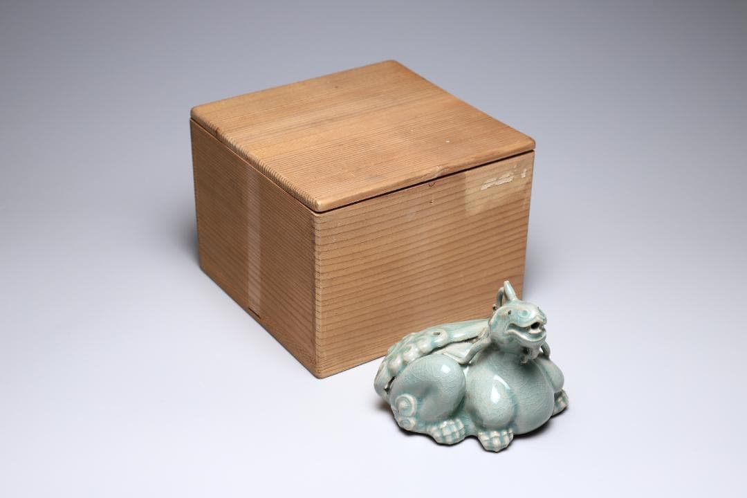 李朝　青磁龍型水滴　青磁　書道具　朝鮮古美術／骨董品【正一古美術】