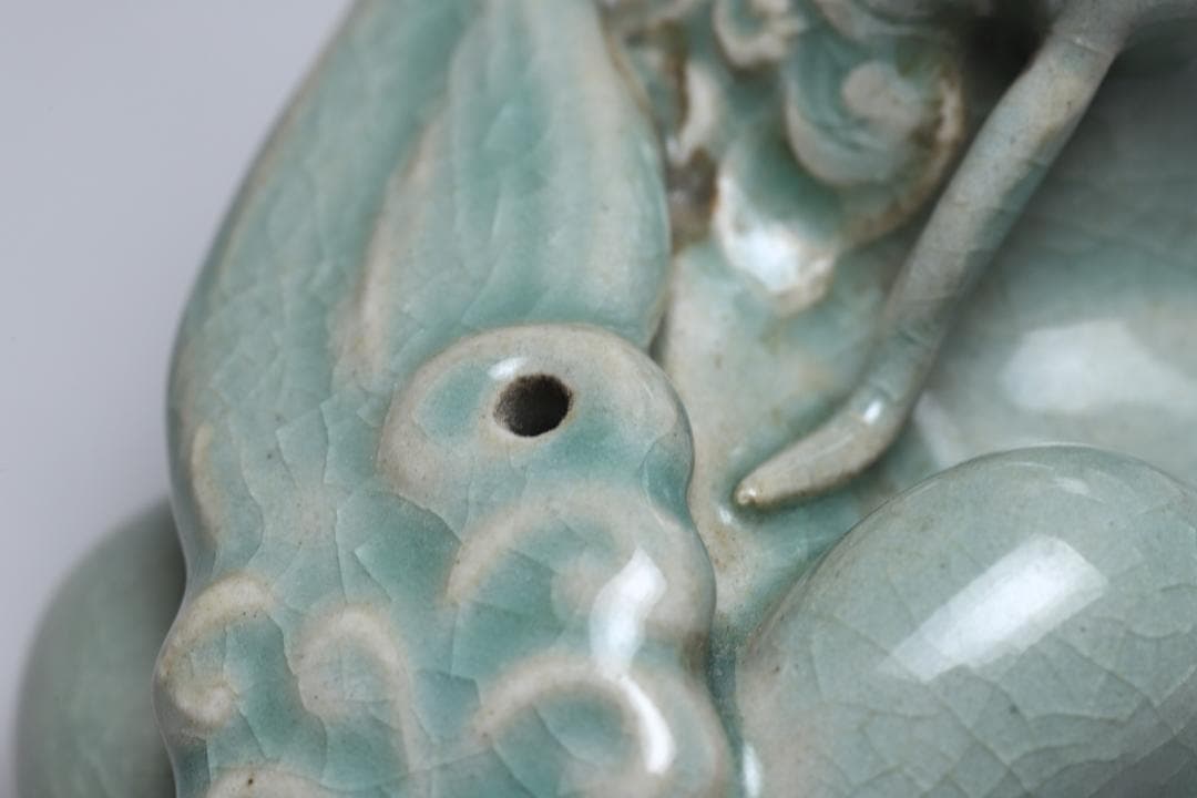 李朝　青磁龍型水滴　青磁　書道具　朝鮮古美術／骨董品【正一古美術】