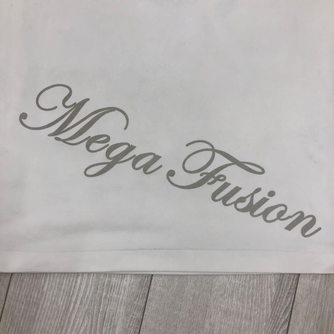 ボディコンバット　レスミルズ　激レア商品　十字架ロングパンツ　イベント早い者勝ち