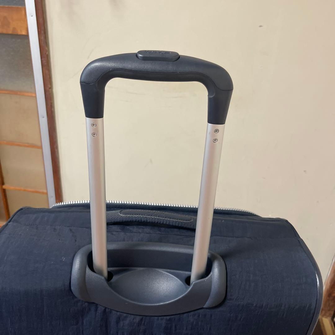 スパーセール今日まで‼️Kipling ニューユーリスピンエム キャリーケース