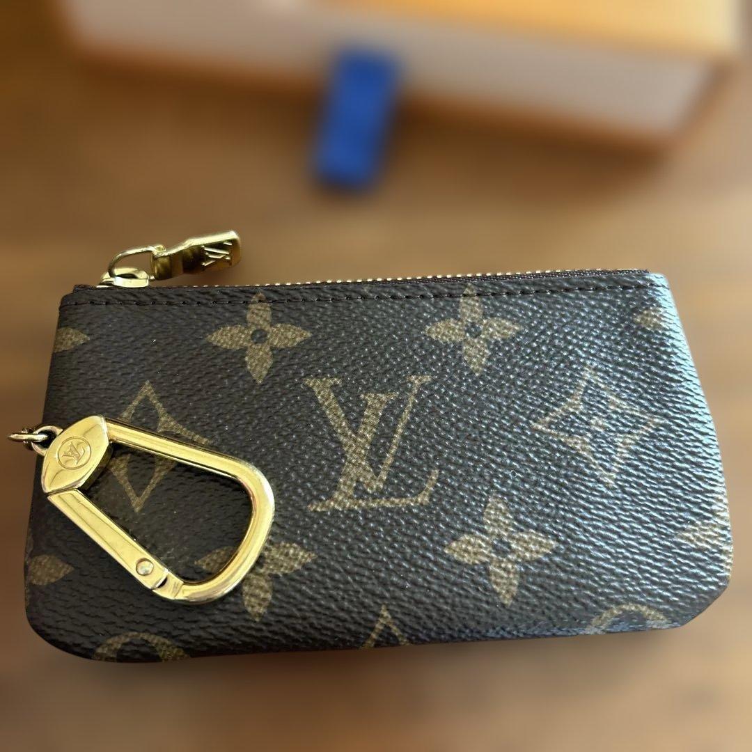 LOUIS VUITTON モノグラムキーケース