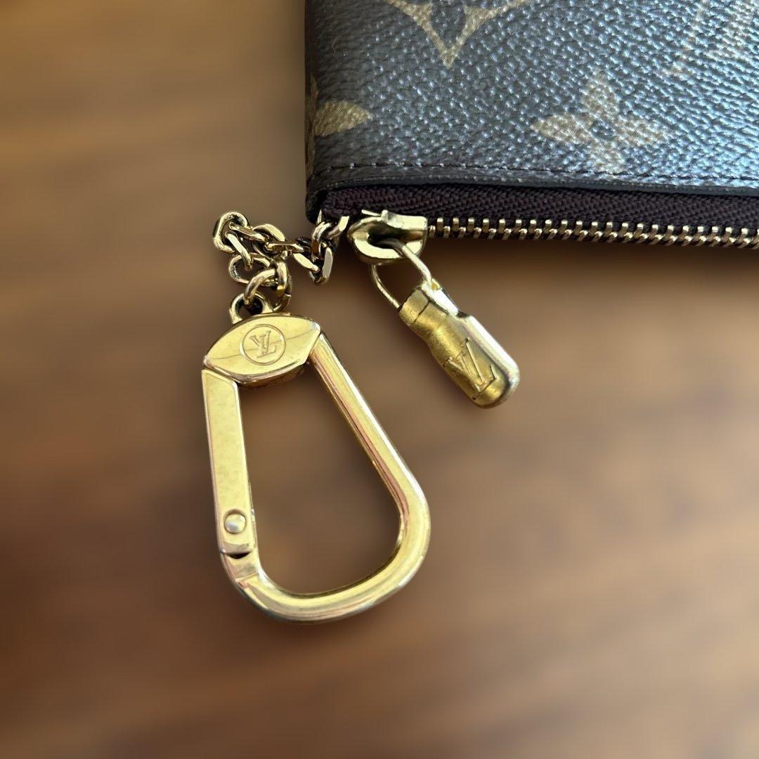 LOUIS VUITTON モノグラムキーケース