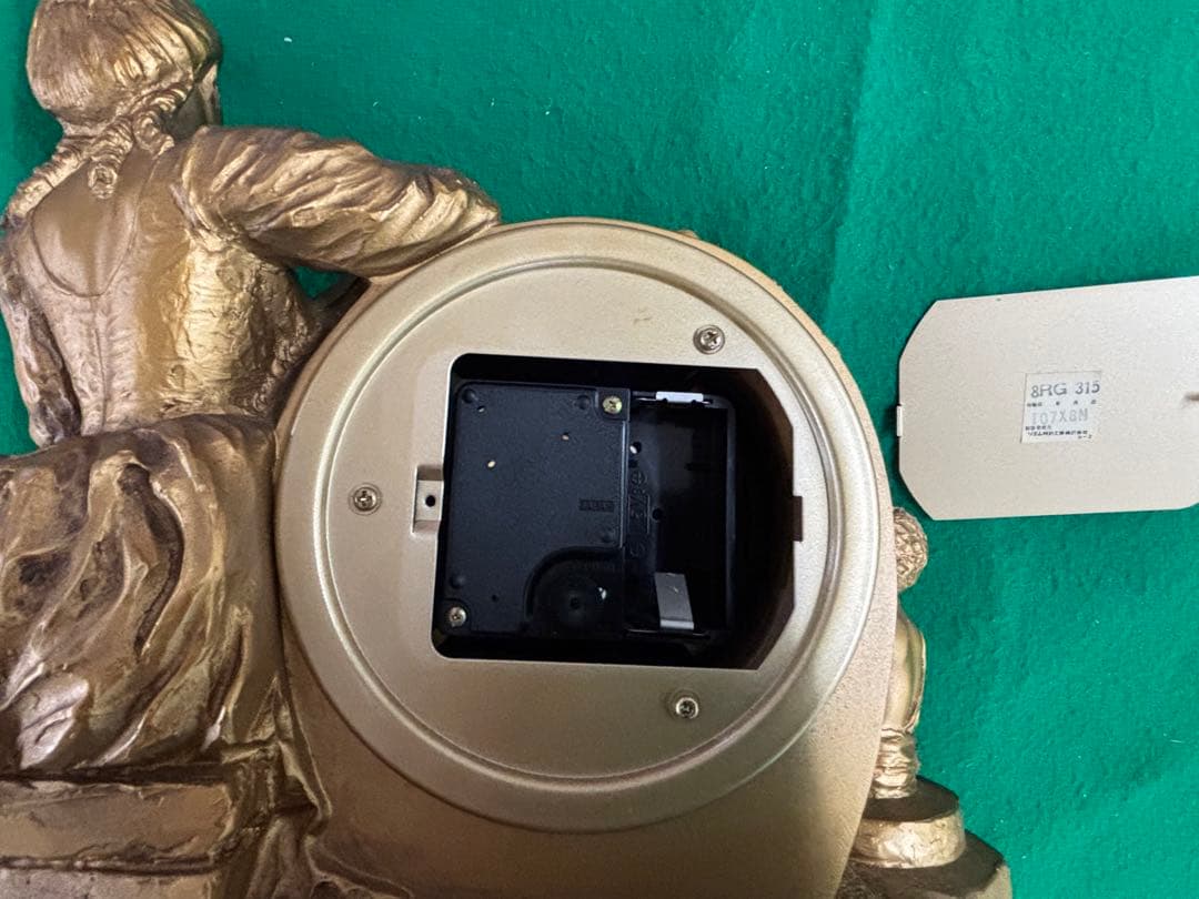 [新品未使用]CITIZEN 装飾的な置時計 ¥25,000※値下げ不可