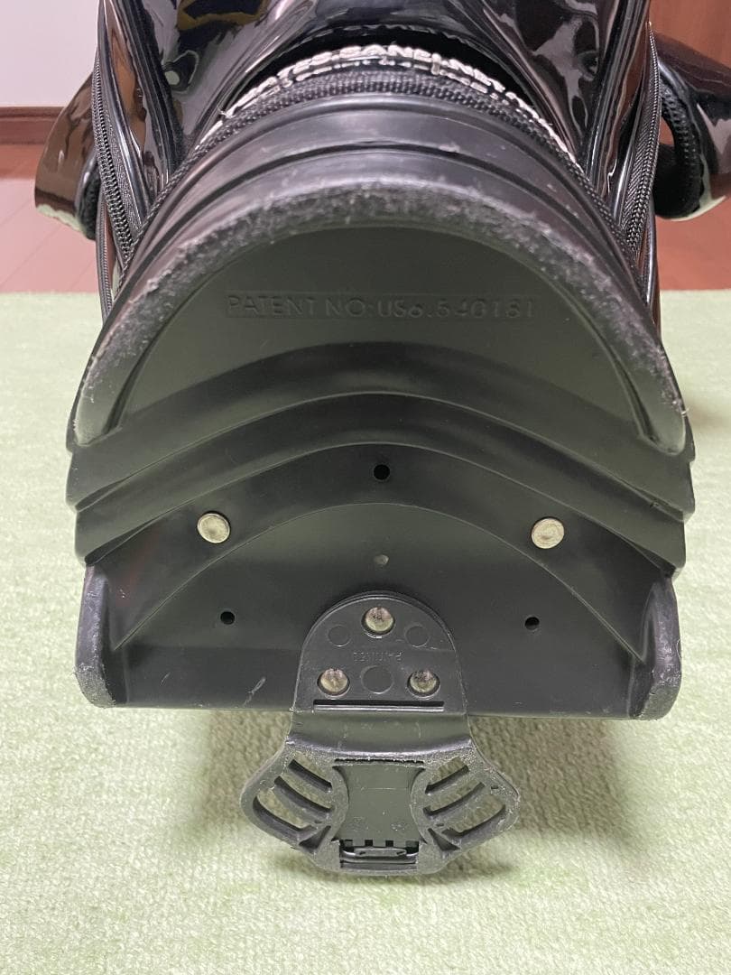 J*I様 パーリーゲイツPARLY GATESスタンド付きキャディバッグ