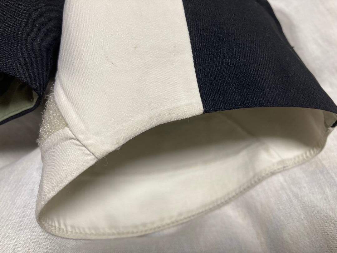 Burton [ak] 2023 スノーボードジャケット　レディース　Sサイズ