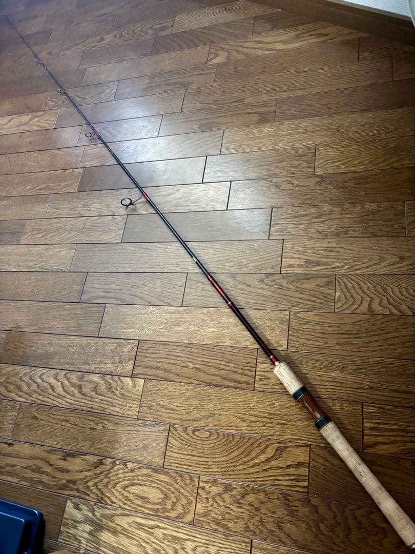 ワールドシャウラ ツアーエディション1652R-4シマノWORLDSHAULA