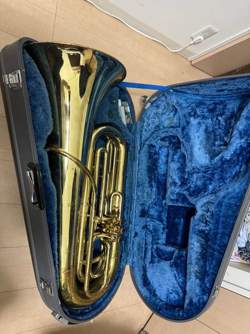 YBB103 B♭チューバ 3ピストン　ハードケース付