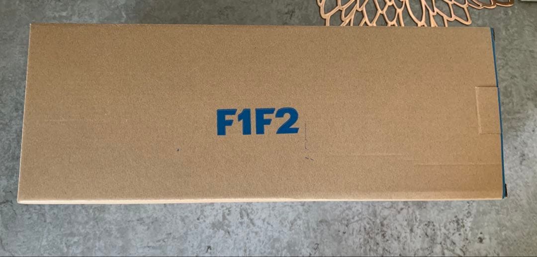 F1F2 枕 まくら 無重力枕 安眠 横向き 首や肩がラク