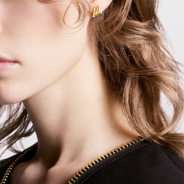 ルイヴィトン M01621 ピアス・GO-14 LVロゴ