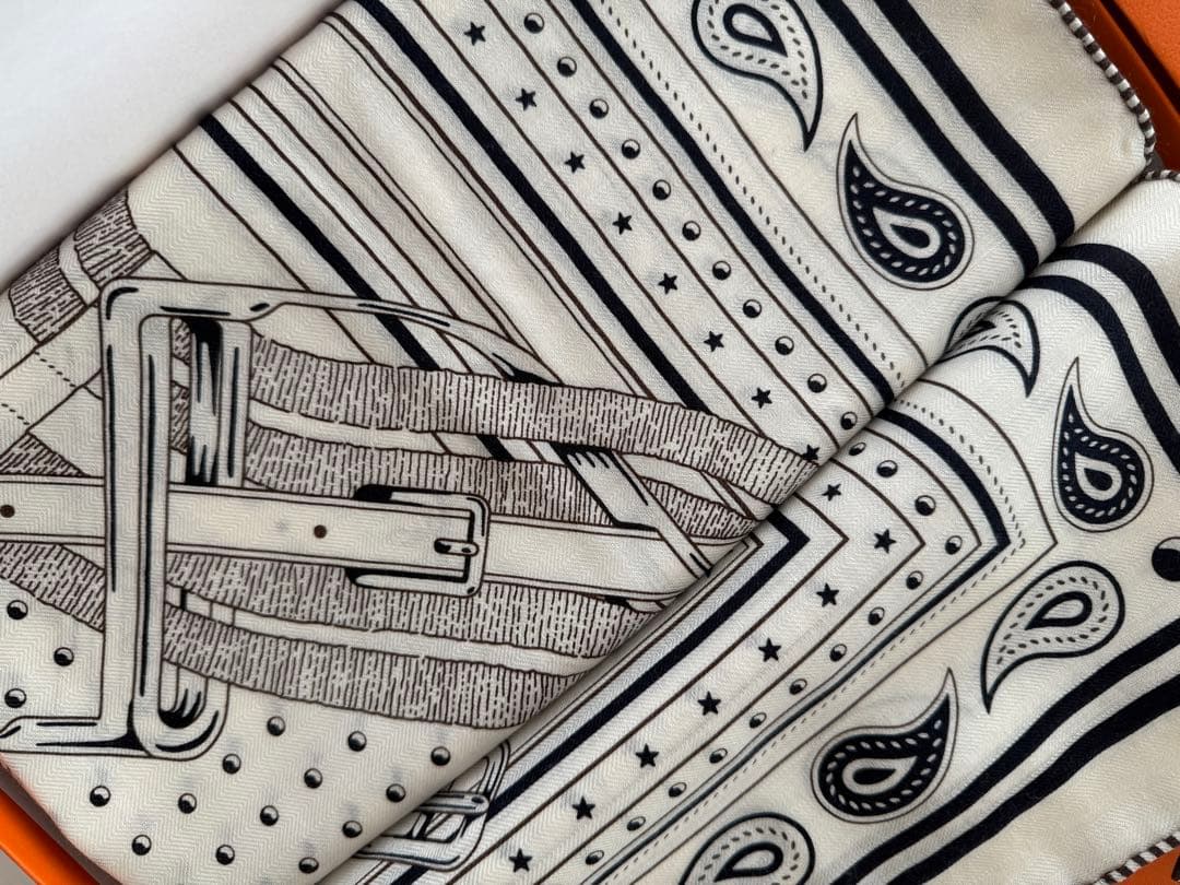 新品未使用　エルメス　2026新作　カレジェアン 《馬銜・バンダナ》本物保証