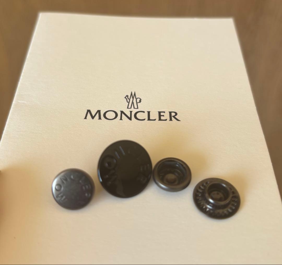 ⭐︎美品⭐︎MONCLER メンズ　モンジュネーブル⭐︎ブラック ダウンジャケット⭐︎