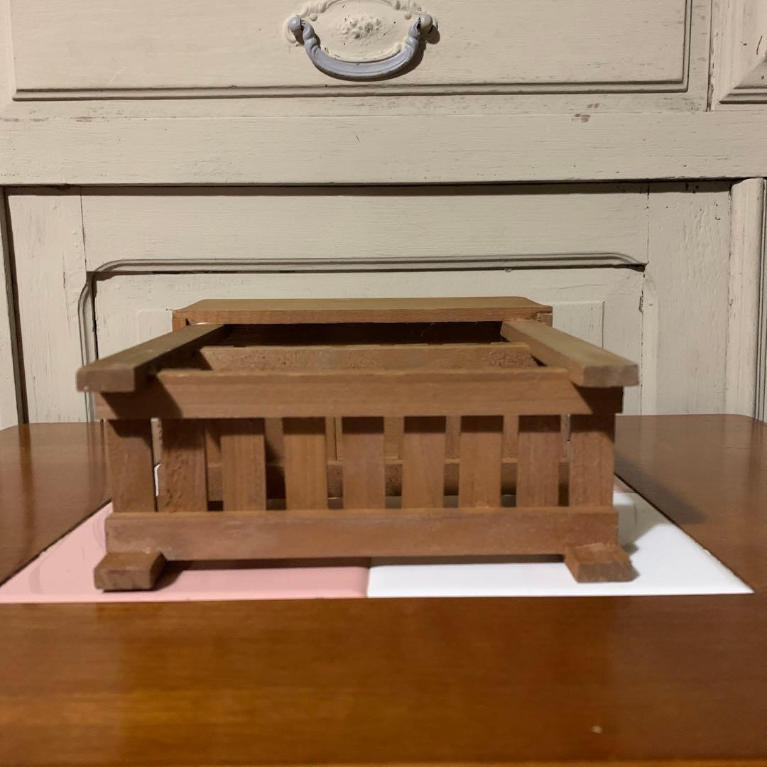 カントリー雑貨　ガーデン雑貨　花台　アイアン　ミニチュア雑貨