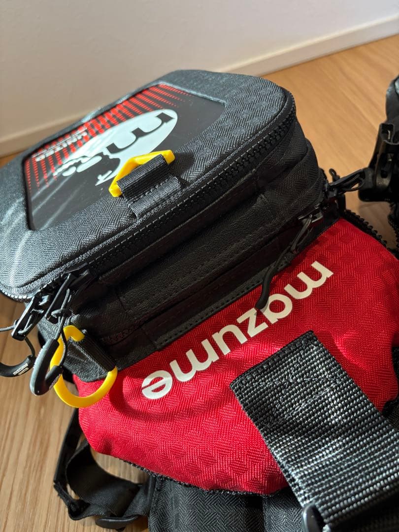 mazume Red Moon ブラック 8TH フィッシングベスト