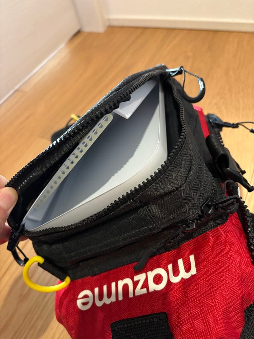 mazume Red Moon ブラック 8TH フィッシングベスト