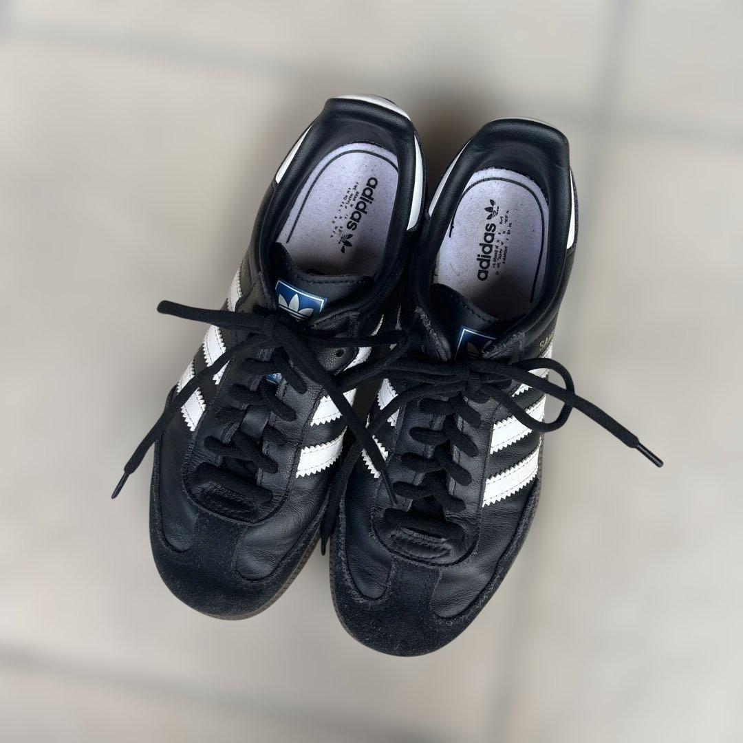 アディダス　サンバ　21 白　黒