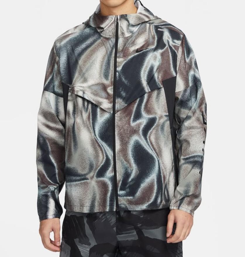 未使用◆NIKE/ナイキ◆撥水・軽量ウィンドブレーカー