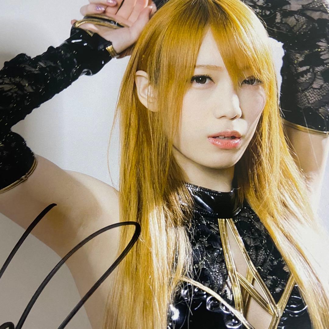 スターダム 鹿島沙希 サイン入りポートレート - メルカリ