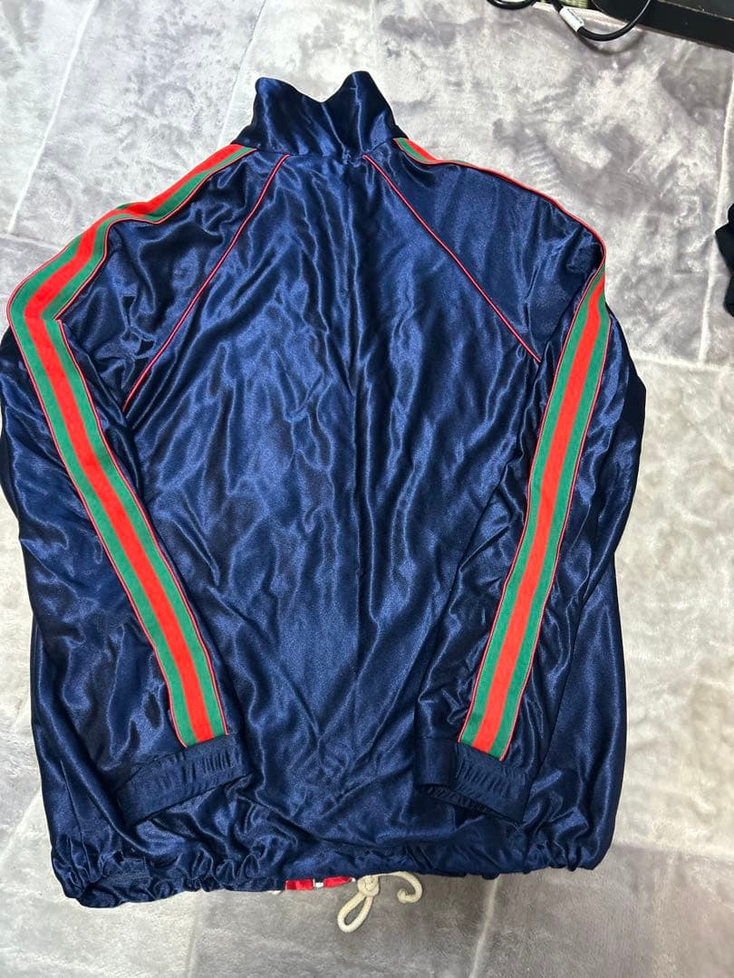 お値下げ中‼️GUCCI ネイビー サテンジャージ ストライプ