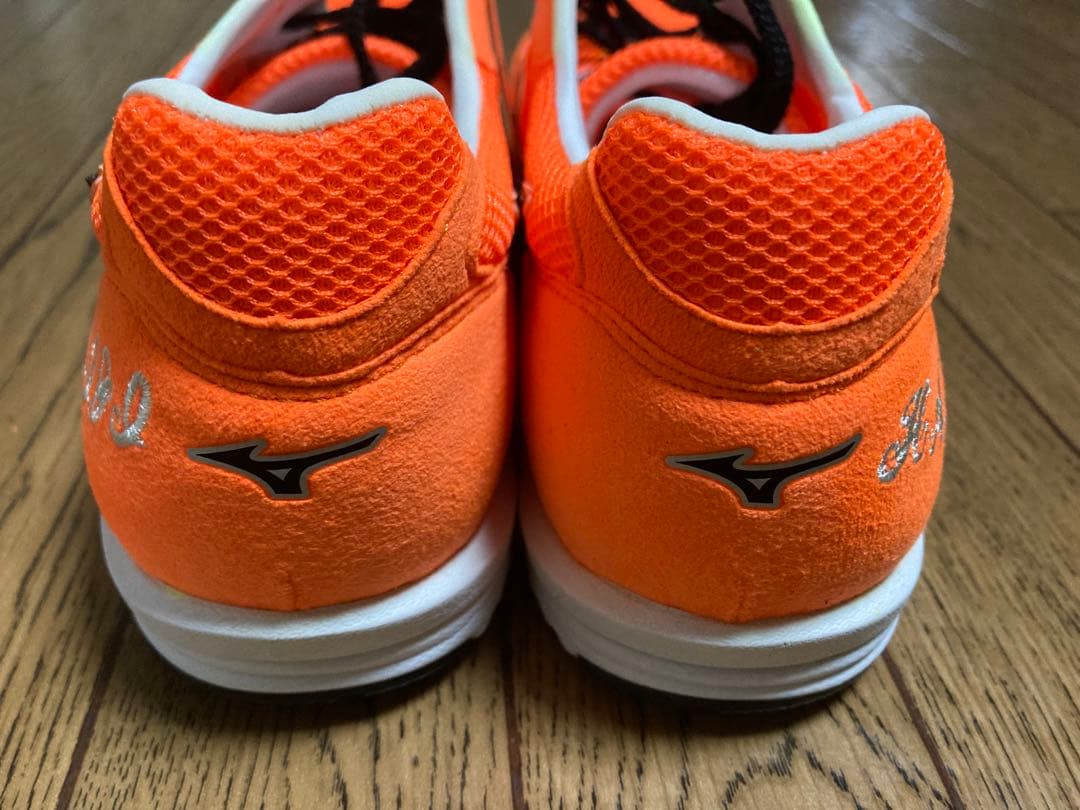 新品未使用 風が強く吹いている mizuno レーシングシューズ