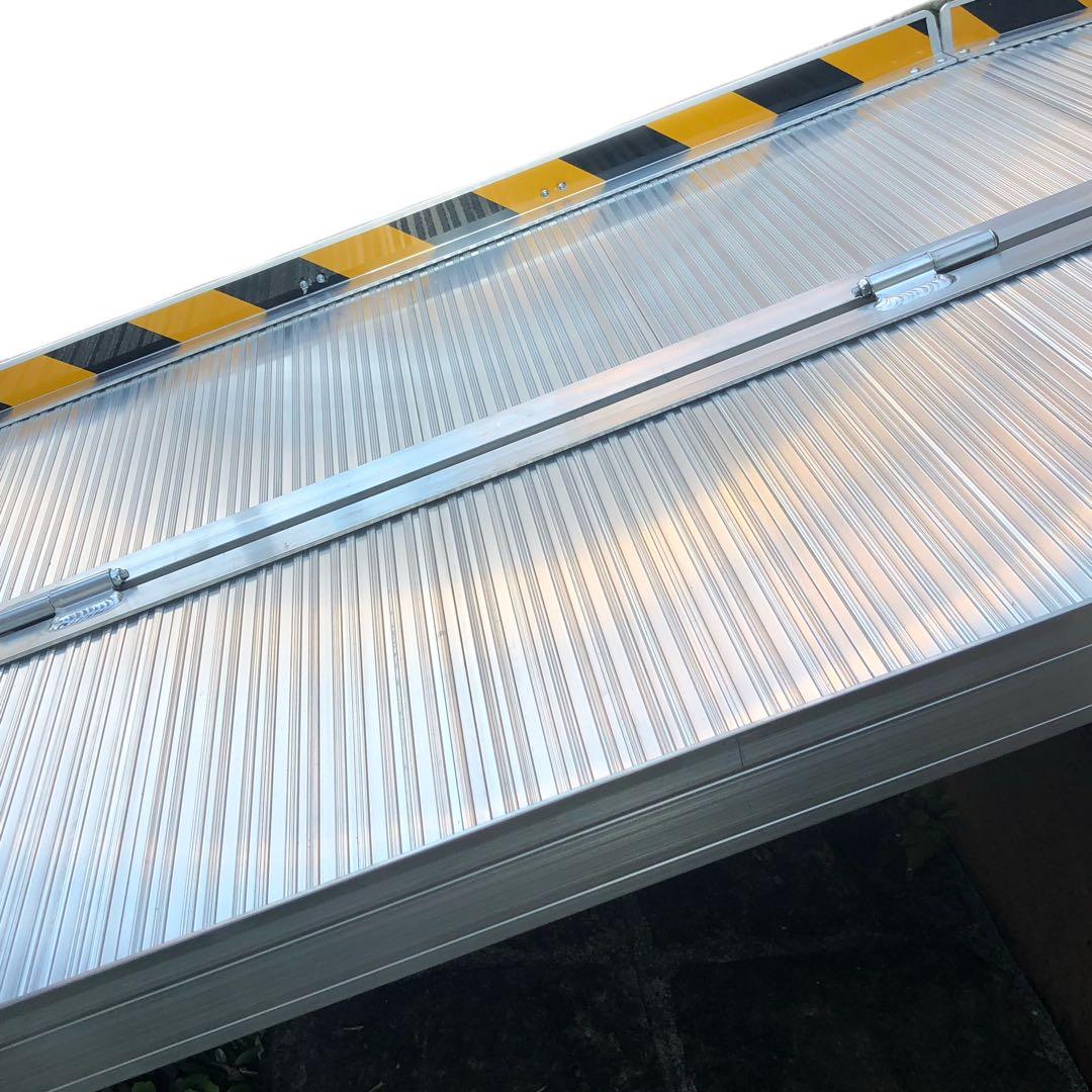 【ひやどんとくだい】アルミ製 スロープ 182 cm 折りたたみ式