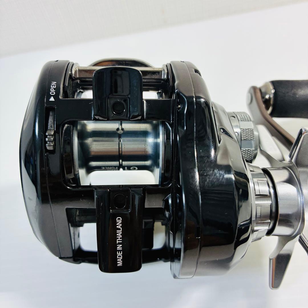 ダイワ　18ジリオンTW HD 1520 右ハンドル　美品