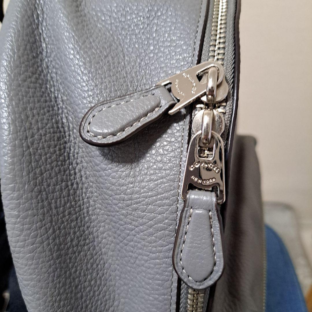 COACH グレー レザー リュック美品