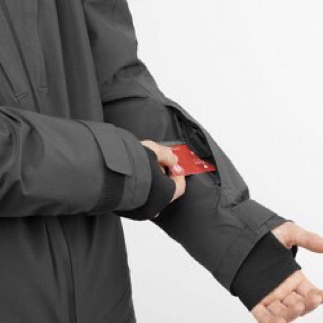 SALOMON スノボ・スキウェア（男女兼用）