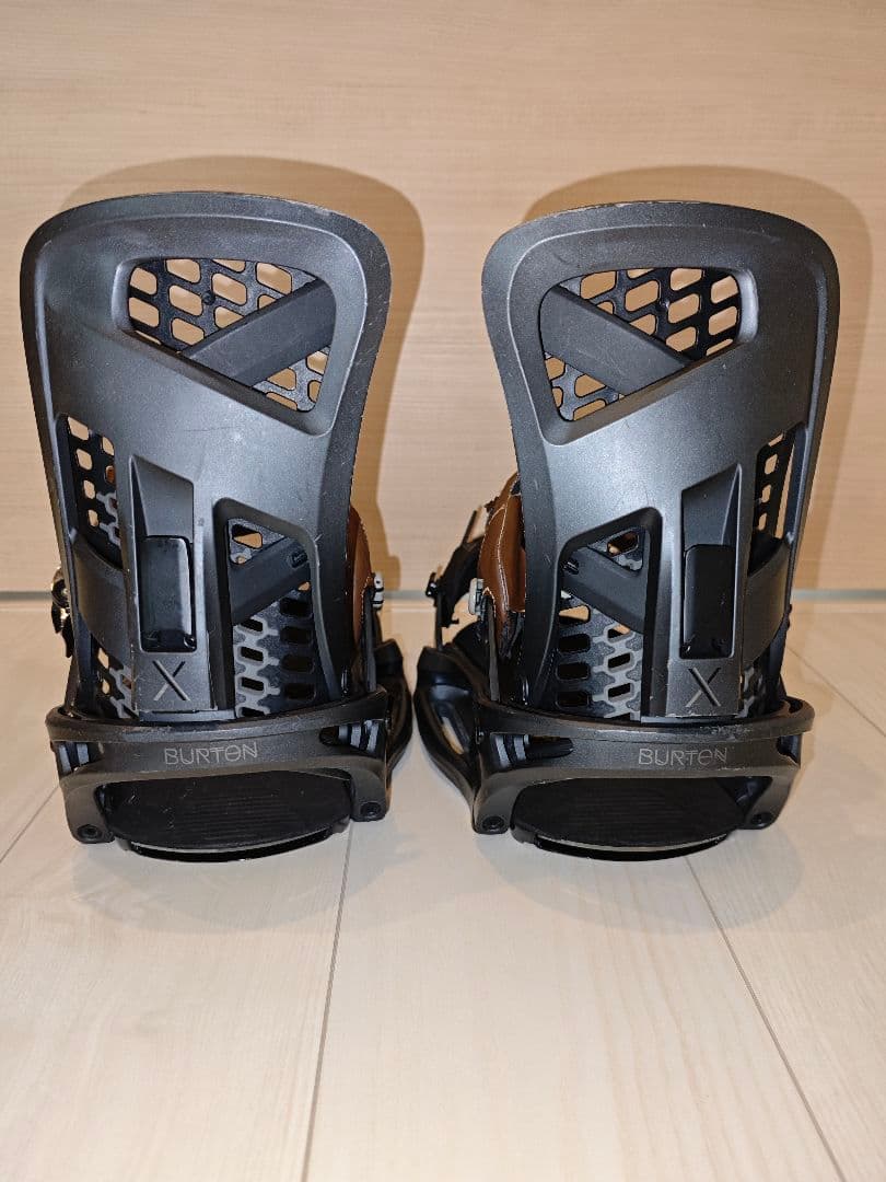 burton GENESIS (GENESIS X) EST Mサイズ