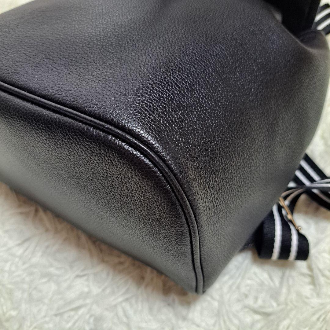 【kate spade】オールレザーロージー ミディアム フラップ バックパック