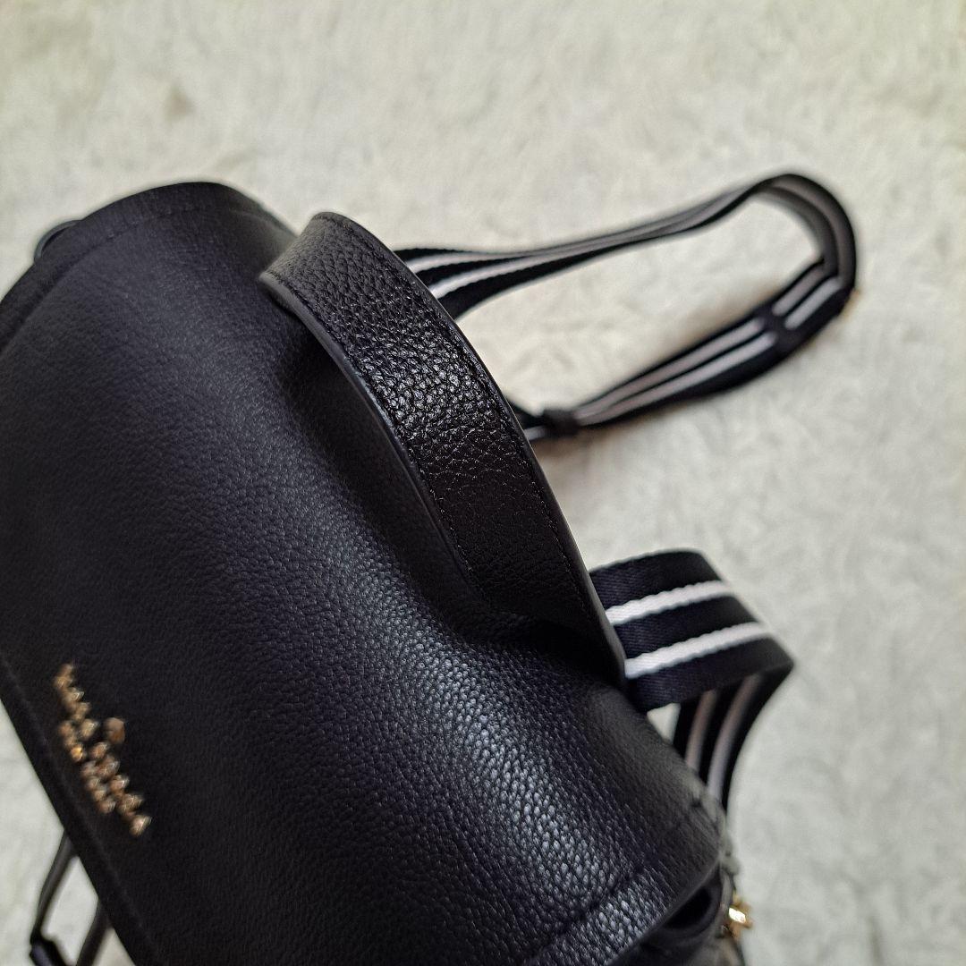 【kate spade】オールレザーロージー ミディアム フラップ バックパック