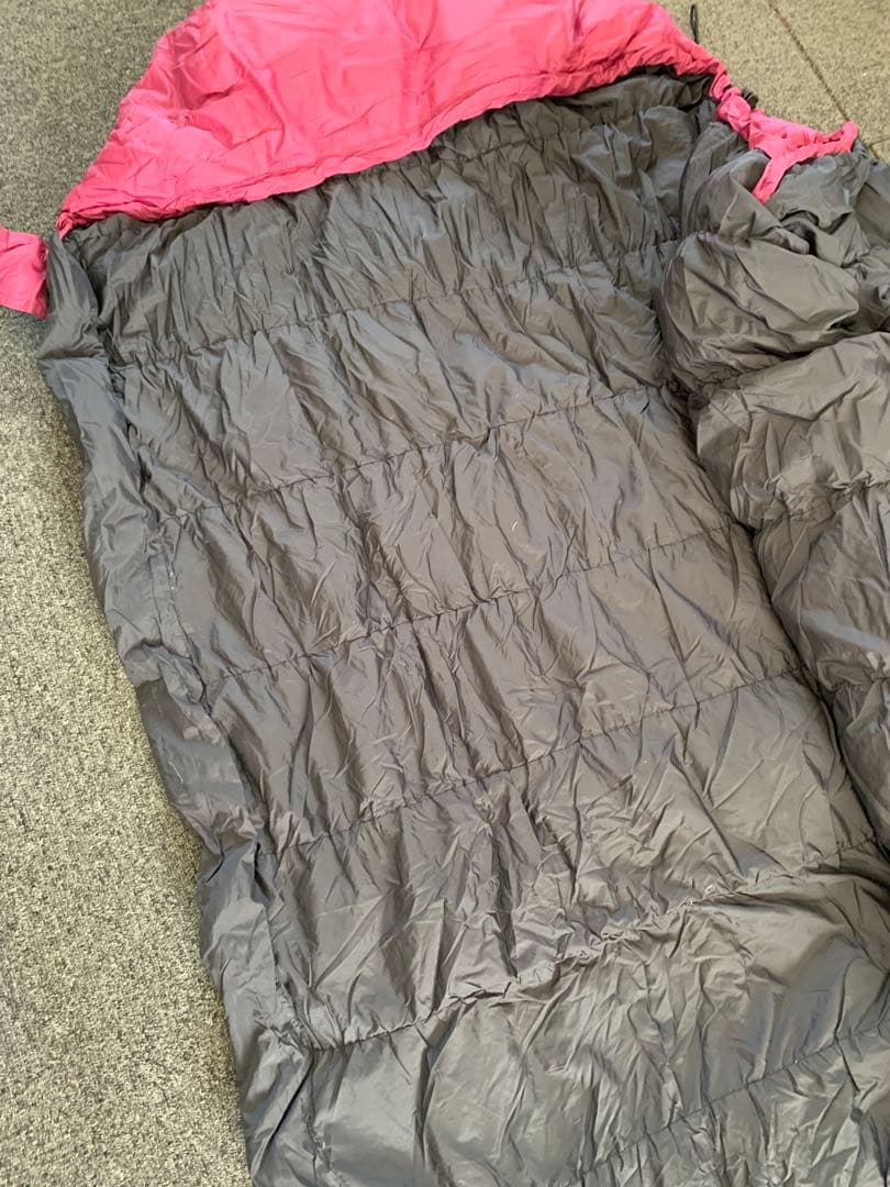 モンベル　シュラフ ダウンハガー#3 ワイン色