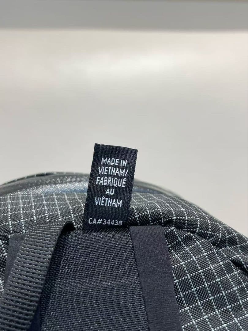 新品　ARC'TERYX　Konseal Backpack　リュックバッグパック