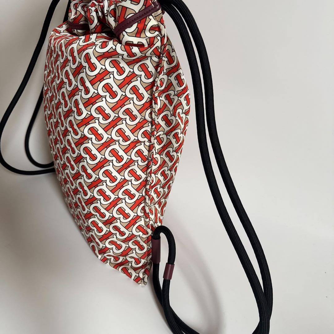 バックパック TBモノグラム ナイロン BURBERRY トートバッグ 白