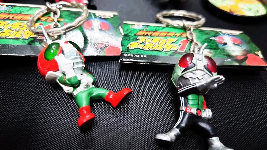 仮面ライダーZX キーホルダー】駿河屋 - 仮面ライダーZX (メタリック