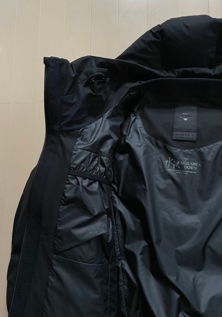 2025A/W 新品未使用 デサントオルテライン マウンテニア ブラック S