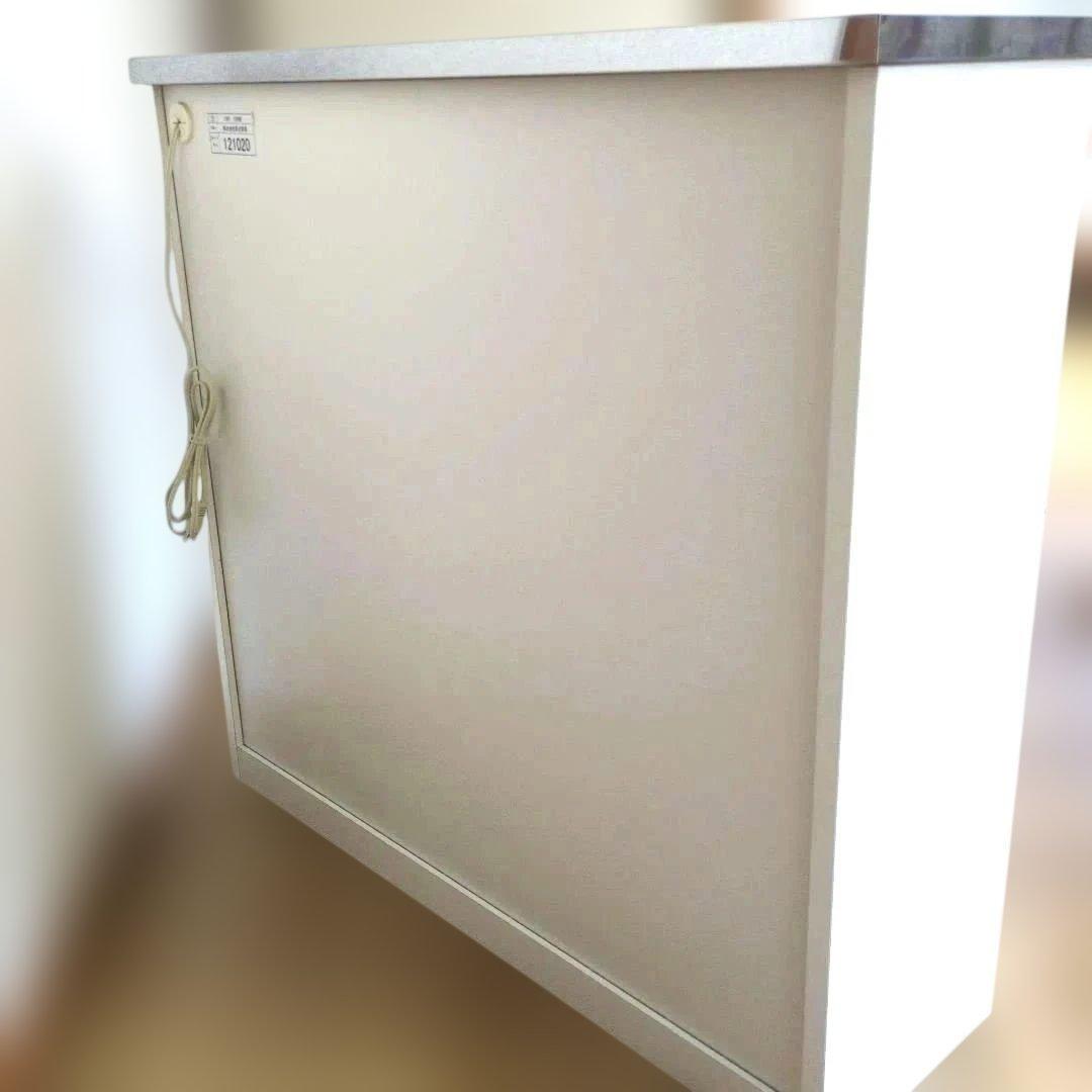 キッチンカウンター 薄型 天板ステンレス鏡面仕上げ