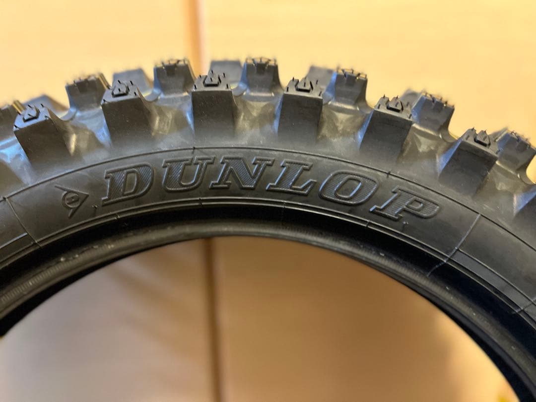 ダンロップオフロードタイヤ 80/100-21 110/100-18新品2本